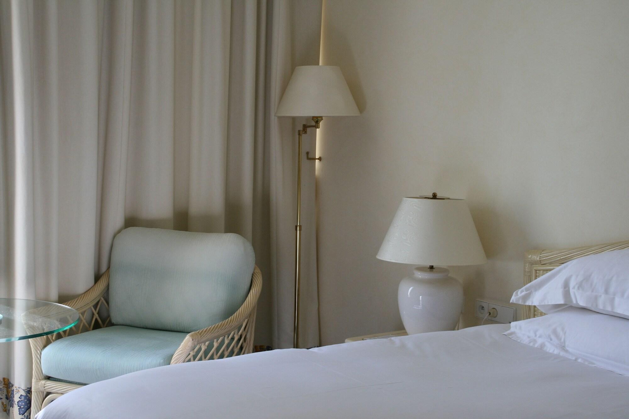Celestins Spa Thermal & Hotel By Vy Resort Vichy Ngoại thất bức ảnh A lampshade