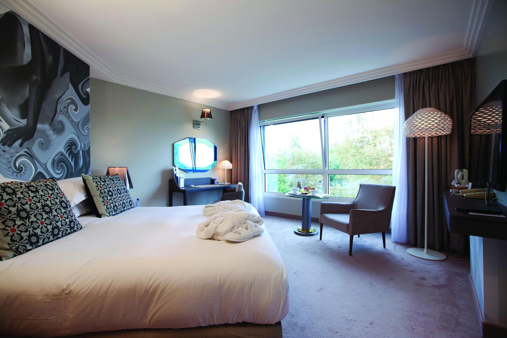 Celestins Spa Thermal & Hotel By Vy Resort Vichy Ngoại thất bức ảnh A room at the hotel