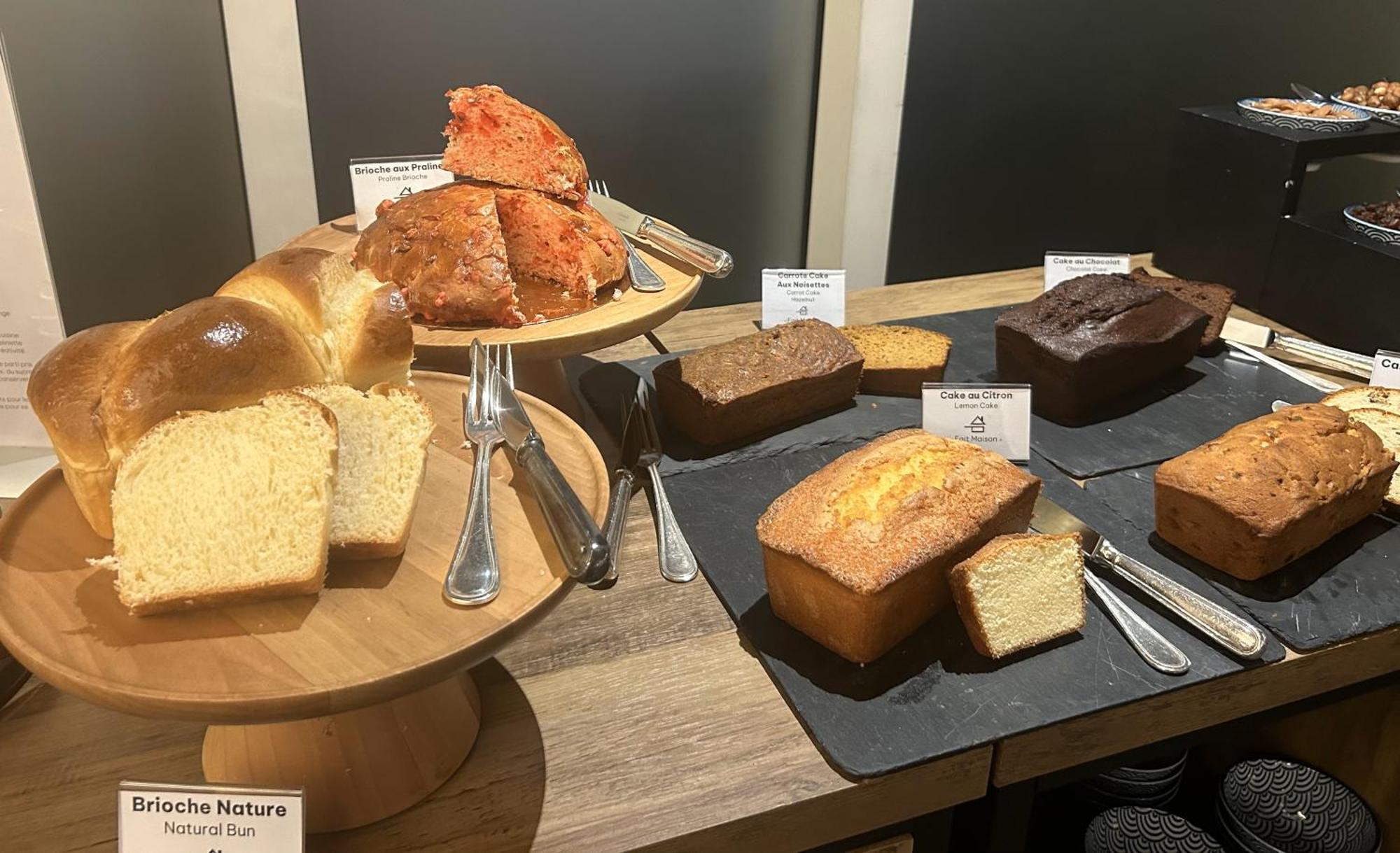Celestins Spa Thermal & Hotel By Vy Resort Vichy Ngoại thất bức ảnh Buns and cakes at a bakery in Paris